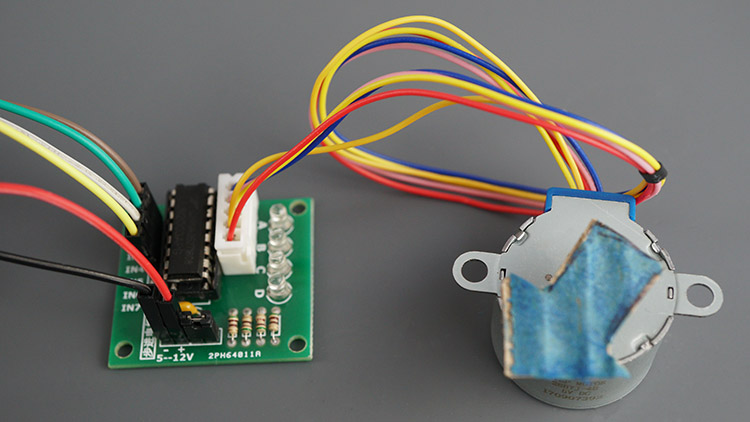 28BYJ-48 connected to ULN2003 Motor Driver 01 module